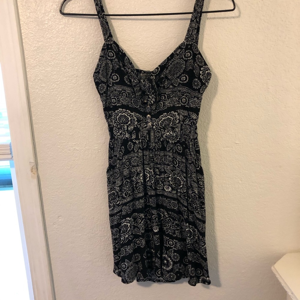 Kendall and Kylie dress